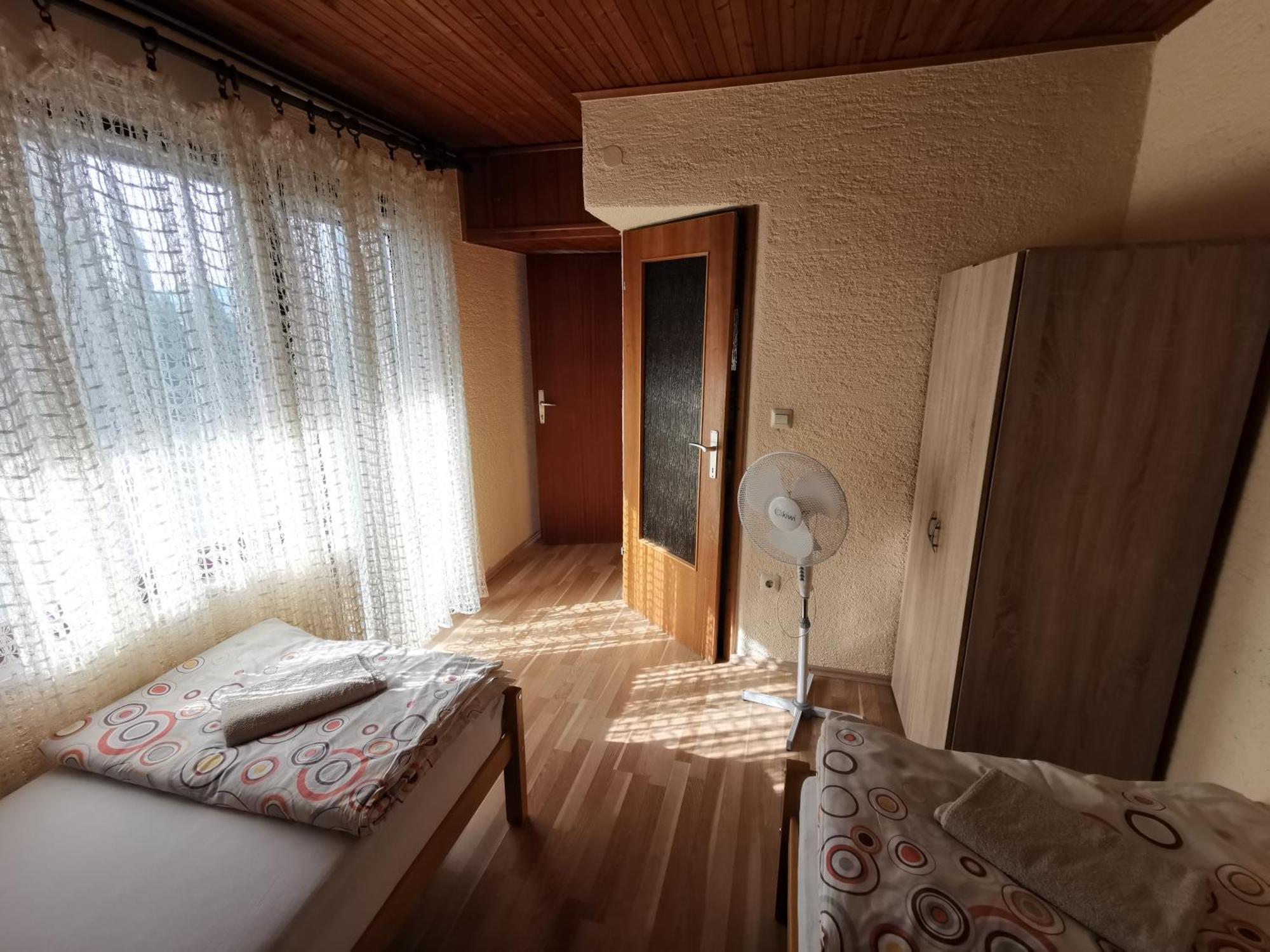 Guest House Dijana Kraljevica Eksteriør billede