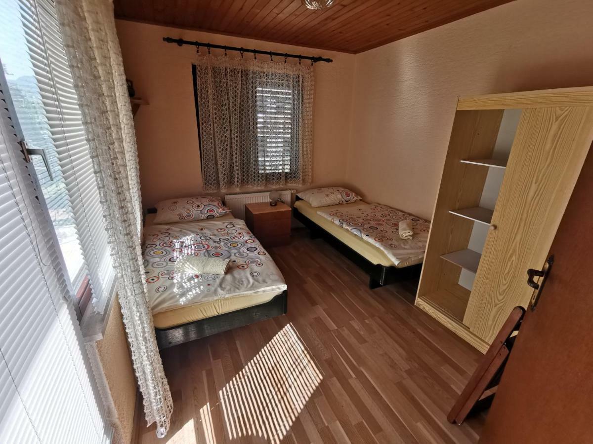Guest House Dijana Kraljevica Eksteriør billede